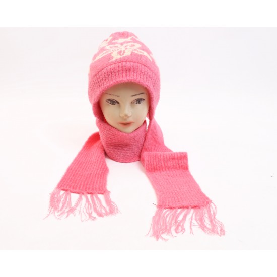Women Woollen Muffler And Cap